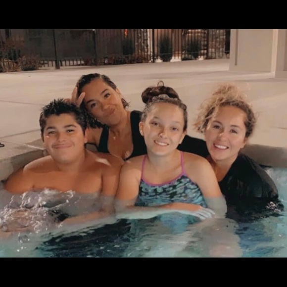 Meet your Posher, Gayle - Picture 7 of 13